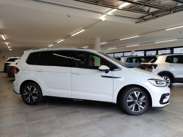 Volkswagen TOURAN 1.5 TSI DSG R-LINE 7P CAMERA/NAVI/ACC/STOELVERW/PDC