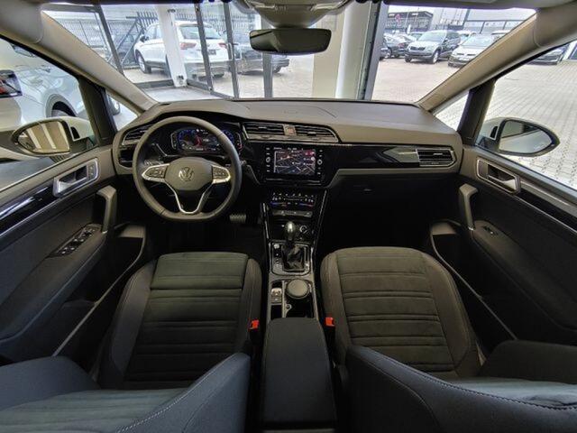 Volkswagen TOURAN 1.5 TSI DSG R-LINE 7P CAMERA/NAVI/ACC/STOELVERW/PDC