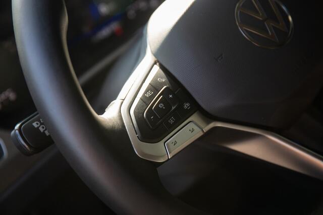 Volkswagen TOURAN 1.5 TSI Comfortline Business 7p , Adap. cruise, Virtual cockpit, Achteruitrijcamera,