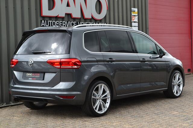 Volkswagen TOURAN 1.4 TSI DSG Highline LED/ACC/Trekhaak/Automaat