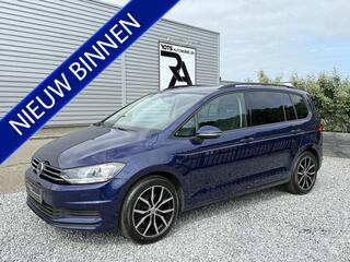 volkswagen-touran-1.2-tsi-7-persoon