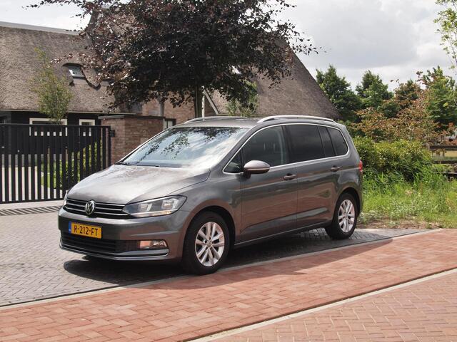 Volkswagen TOURAN 1.4 TSI Highline 7persoons | Automaat | Trekhaak | Parkeersensoren | Cruise Control |