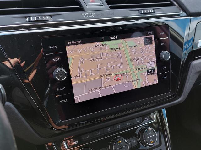 Volkswagen TOURAN 1.4 TSI 150pk DSG Highline Business R-Line 7-Persoons | Navi | Clima | Adap.Cruise | Led Koplampen | Pdc V+A+Camera | Licht+Regensensor | Privacy Glass | 17''lm