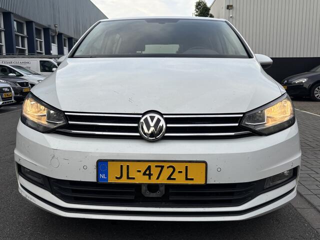 Volkswagen TOURAN 2.0 TDI SCR AUTOMAAT / DAELER ONDERHOUDEN