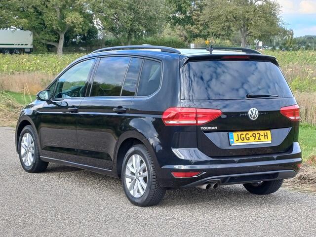 Volkswagen TOURAN 1.4 TSI Comfortline 7-Pers. /Clima/Trekh./Carplay/Navi/Cruise/