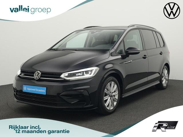 Volkswagen TOURAN 7 pers. 1.5 TSI 150 pk DSG Highline Business R | LED Plus | Stoel- /achterbankverwarming | Adaptive Cruise | Sportonderstel | Achteruitrijcamera | 17 inch