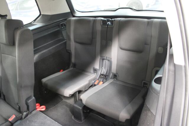 Volkswagen TOURAN 1.2 TSI Connected Series 7persoons|Cruise|Navi