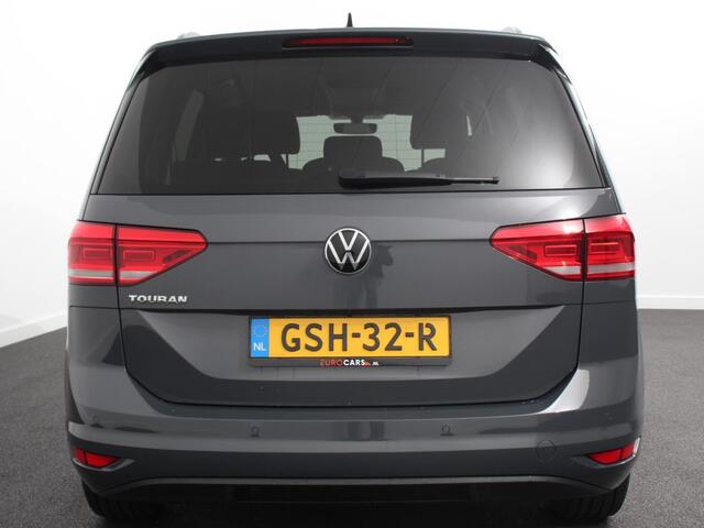 Volkswagen TOURAN 1.5 TSI DSG Comfortline 7p Navigatie Apple Carplay/Android Auto Parkeersensoren Adaptive Cruise Control Stoelverwarming Climate Control