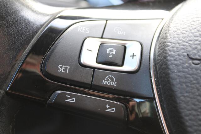 Volkswagen TOURAN 1.4 TSI Comfortline 7 PERSOONS NAVI ECC AUTOM 119000KM!!!