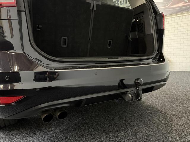 Volkswagen TOURAN 1.4 TSI Connected Series 7p | PANO | NAVI