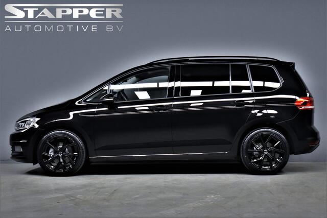 Volkswagen TOURAN 1.5 TSI 150pk Automaat Comfortline Business 7-Pers 1e Eig. Dealer OH Pano/Camera/Keyless/Virtual/Navi/Led/Pdc