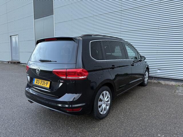 Volkswagen TOURAN 1.4 TSI Con. Ser. 7p Automaat PDC Cruise Stoelverwarming nette s