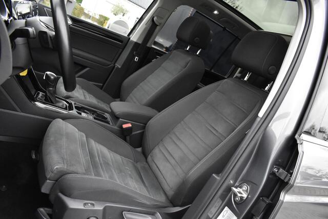 Volkswagen TOURAN 1.5 TSI Highline Business R 7p Pano - Trekhaak - Cruise - Clima