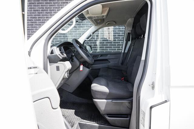 Volkswagen TRANSPORTER 2.0 TDI L2H1 28 Economy Business