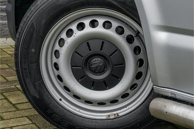 Volkswagen TRANSPORTER 2.0 TDI L1H1 Comfortline | Airco | Vloer | Trekhaak | 3 Persoons