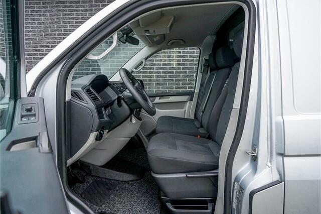 Volkswagen TRANSPORTER 2.0 TDI L1H1 Comfortline | Airco | Vloer | Trekhaak | 3 Persoons