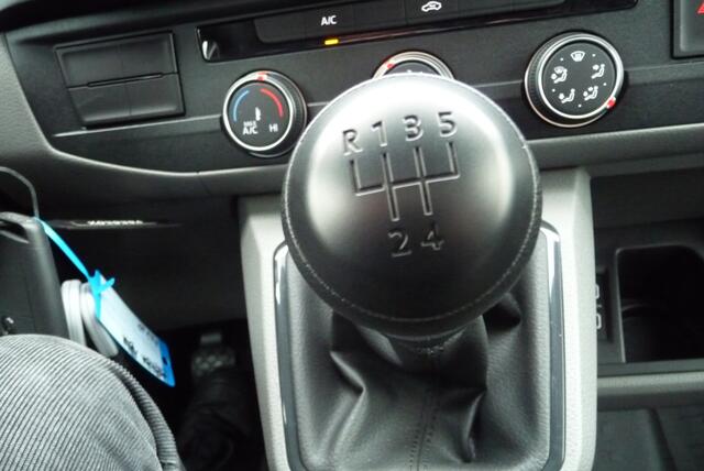 Volkswagen TRANSPORTER 90 pk 2.0 TDI L1H1 26 Economy Business deurtjes, bank, carplay, cruise