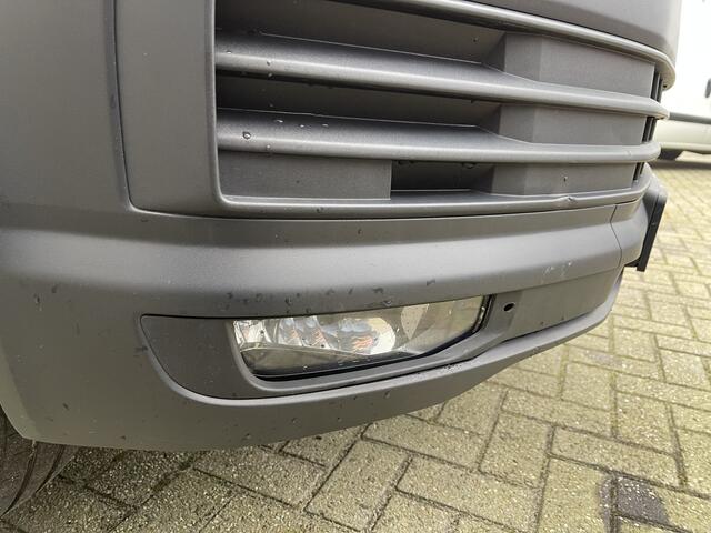 Volkswagen TRANSPORTER 2.0 TDI L1H1 Comfortline / vaste prijs rijklaar ¤ 17.950 ex btw / Bott ingerichte laadruimte / lease vanaf ¤ / airco / cruise / imperial / euro 6 diesel / trekhaak !