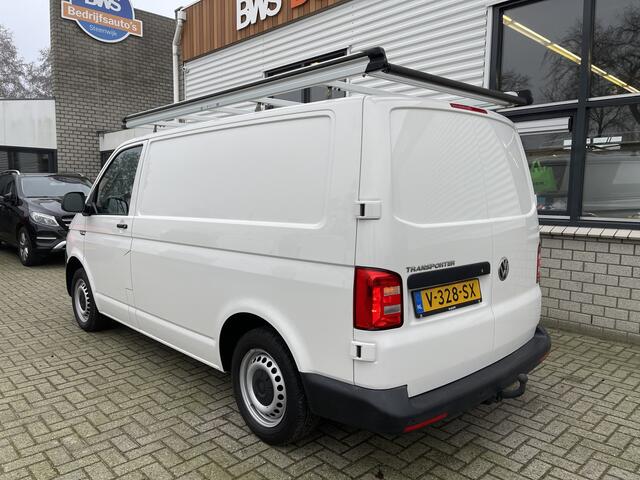 Volkswagen TRANSPORTER 2.0 TDI L1H1 Comfortline / vaste prijs rijklaar ¤ 17.950 ex btw / Bott ingerichte laadruimte / lease vanaf ¤ / airco / cruise / imperial / euro 6 diesel / trekhaak !