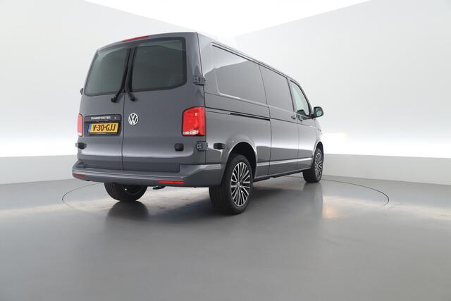 Volkswagen TRANSPORTER 2.0 TDI - 150pk DSG-Automaat | Digitaal Cockpit | Airco | Navi | Cruise | 2x Schuifdeur | Pure Grey | BPM Vrij!
