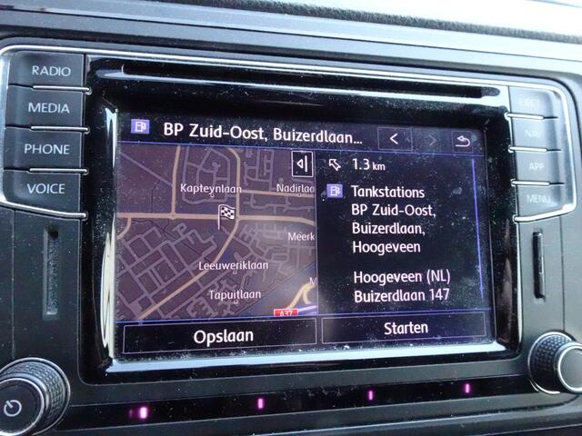 Volkswagen TRANSPORTER 2.0 TDI L2H1 Highline navi / pdc/ cruis . ac