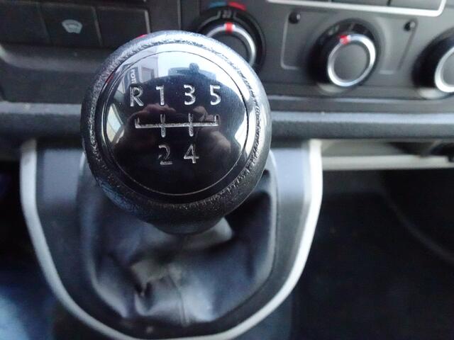 Volkswagen TRANSPORTER 2.0 TDI L2H1 Highline navi / pdc/ cruis . ac