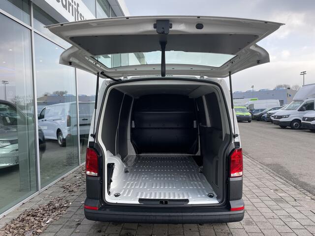 Volkswagen TRANSPORTER 2.0 TDI L2H 28 150PK Hand | 3 zits | achterklep met ruit