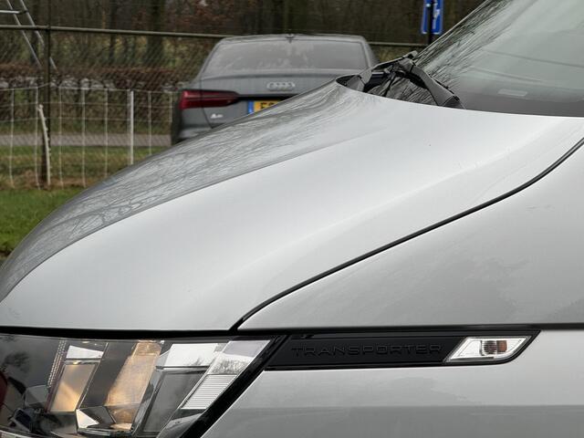 Volkswagen TRANSPORTER 2.0 TDI L2H1 28 | Trekhaak | CarPlay | Houten vloer