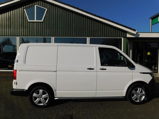 Volkswagen TRANSPORTER 2.0TDI 110PK L1H1! All-in Prijs! Trekhaak!