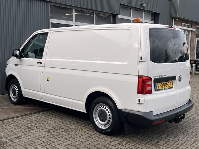 Volkswagen TRANSPORTER 2.0 TDI L1H1 Airco Cruise controle Trekhaak 2200kg Kastinrichting Omvormer Standkachel Telefoonvoorbereiding 2-Persoons 1e eigenaar Euro 6 Bpm vrij voor particulier gebruik!!