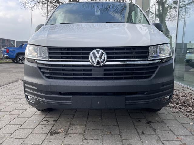 Volkswagen TRANSPORTER 2.0 TDI L2H1 28 150PK Hand | 3 zits | achterklep met ruit