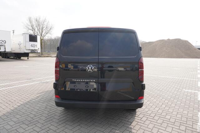 Volkswagen TRANSPORTER 2.0 TDI L2H1 30 Life 2.0 TDI L2H1 30 Life 150 pk, MF stuurwiel, Climatronic, PDV V + A, Achteruitrijcamera