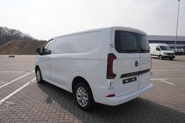 Volkswagen TRANSPORTER 2.0 TDI L1H1 30 Bulli 2.0 TDI L1H1 30 Bulli 170 pk 8-Traps Automaat, LED koplampen, Climatronic, PDV V + A, Achteruitrijcamera