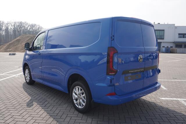 Volkswagen TRANSPORTER 2.0 TDI L1H1 30 Bulli 2.0 TDI L1H1 30 Bulli 170 pk 8-Traps Automaat, LED koplampen, Climatronic, PDV V + A, Achteruitrijcamera
