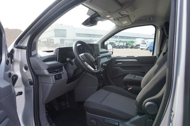 Volkswagen TRANSPORTER 2.0 TDI L1H1 28 Life 2.0 TDI L1H1 28 Life, Bijrijdersstoel, Climatronic, PDV V + A