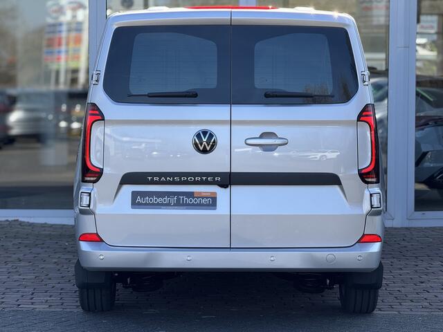 Volkswagen TRANSPORTER 2.0 TDI L2H1 30 Bulli Matrix | Dodehoek | Keyless