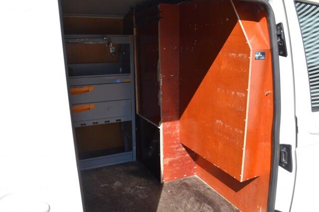 Volkswagen TRANSPORTER 2.0 TDI AUT. L2H1 4MOTION BULLI / LED / VITRUAL DASH. / ADAP CRU