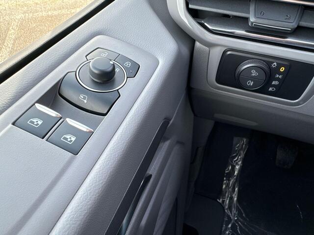 Volkswagen TRANSPORTER 2.0 TDI L1H1 28 Style