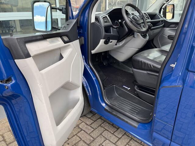 Volkswagen TRANSPORTER 2.0 TDI Euro 6 Pick up open laadbak Pick-up Airco Telefoonverbinding 3-Persoons 1e eigenaar Dealer onderhouden P-up Bakwagen Doka Pritsche