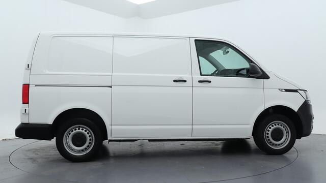 Volkswagen TRANSPORTER 2.0 TDI L1H1 26 Economy Business