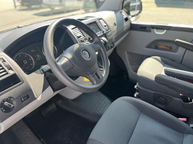 Volkswagen TRANSPORTER Kombi 2.0 TDI DSG Automaat L1H1 BTW en BPM vrij Airco Cruise control Trekhaak PDC 1e eigenaar Euro 5 Personenbus Kombi Combi Tourer Groepsvervoer Peronenvervoer