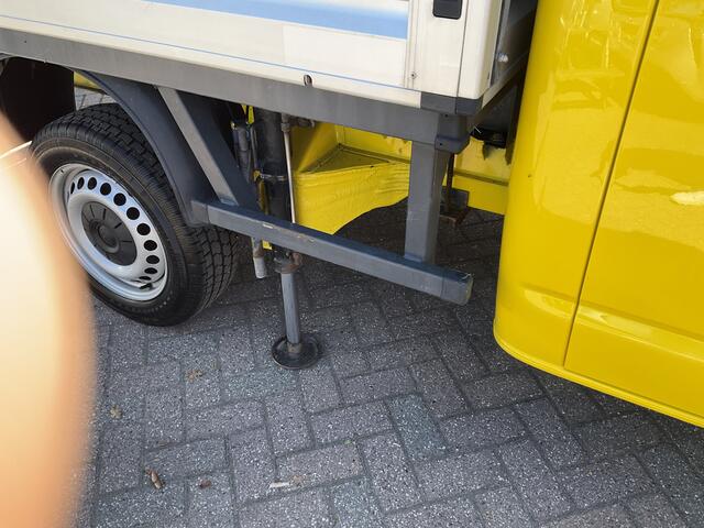 Volkswagen TRANSPORTER 2.0 TDI HIAB kraan Kastinrichting Trekhaak Laadkraan Airco Cruise Comfortline DC L2H1 Lang