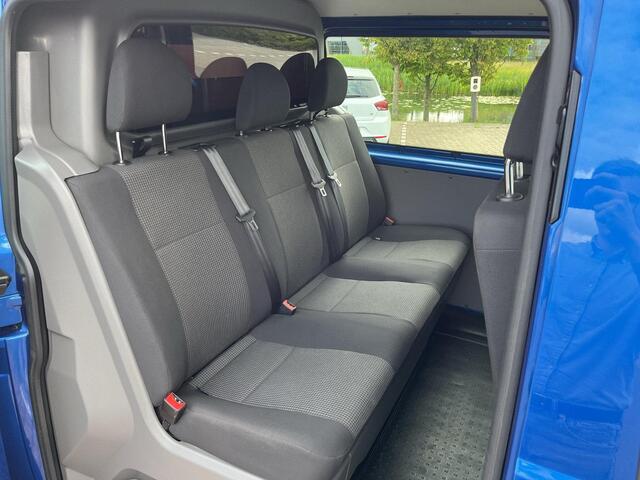 Volkswagen TRANSPORTER 2.0 TDI L2H1 30 DC Comfortline | 150Pk | Automaat | Dub. Cabine | Trekhaak |