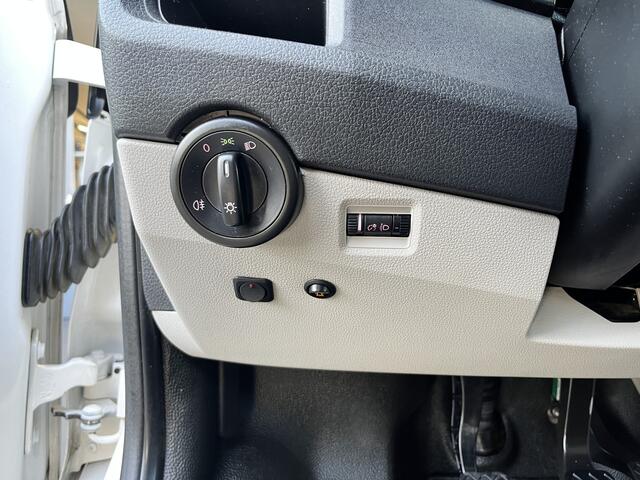 Volkswagen TRANSPORTER 2.0 TDI DC 3-zijdenkipper Pick-up Airco Trekhaak 2200 kg trekgewicht Telefoonverbinding 1e eigenaar Dealer onderhouden Kieper P-up Doka Pritsche Ahk 2200kg Euro 5