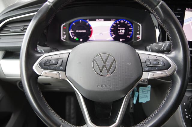 Volkswagen TRANSPORTER 2.0 TDI L2 BULLI, 3-ZITS, 150PK AUT. LED, ADAPT. CRUISE, TREKHAAK, APPLE CARPLAY, NAVI, AIRCO, PARKEERSENSOREN, NL AUTO, NAP