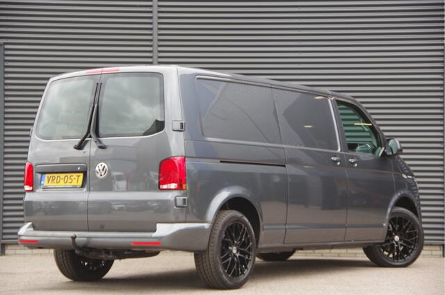 Volkswagen TRANSPORTER 2.0 TDI L2 BULLI, 150PK AUT. LED, ADAPT. CRUISE, DIGITAL COCKPIT, NAVI, AIRCO, APPLE CARPLAY, NL AUTO, NAP