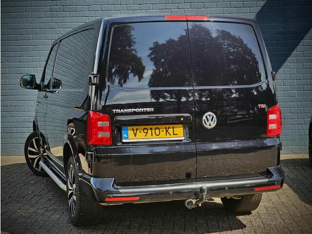 Volkswagen TRANSPORTER 2.0 TDI L1H2 Highline ADAPT. CRUISE / AIRCO /