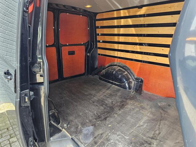 Volkswagen TRANSPORTER 2.0 TDI L1H2 Highline ADAPT. CRUISE / AIRCO /