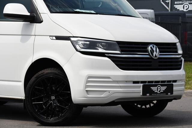 Volkswagen TRANSPORTER 2.0 TDI L2H1 30 PB Edition Cruise, Carplay, 150PK, Automaat, Sensoren, LED, PDC, 2 x Schuifdeur, Trekhaak, UNIEK!