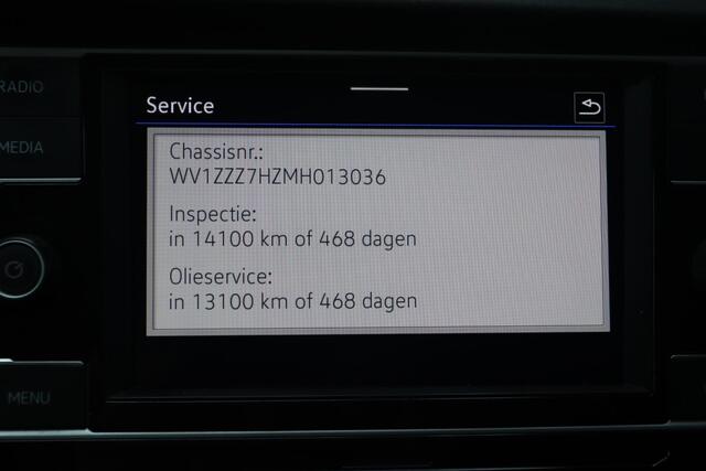 Volkswagen TRANSPORTER T6.1 2.0 TDI DUBBEL CABINE | TREKHAAK | CARPLAY | PDC | AIRCO | CRUISE